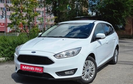 Ford Focus III, 2017 год, 945 000 рублей, 3 фотография