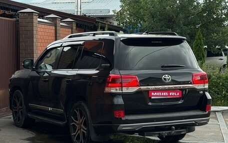 Toyota Land Cruiser 200, 2018 год, 6 500 000 рублей, 6 фотография
