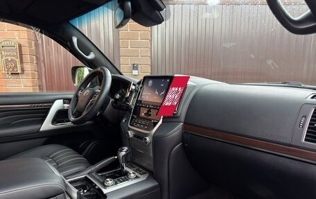 Toyota Land Cruiser 200, 2018 год, 6 500 000 рублей, 17 фотография