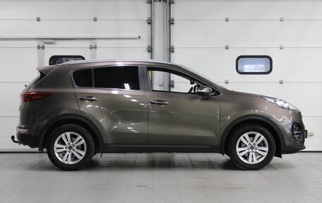 KIA Sportage IV рестайлинг, 2018 год, 1 950 000 рублей, 4 фотография