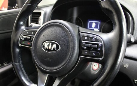KIA Sportage IV рестайлинг, 2018 год, 1 950 000 рублей, 10 фотография