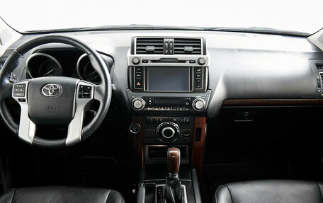 Toyota Land Cruiser Prado 150 рестайлинг 2, 2014 год, 5 055 000 рублей, 11 фотография