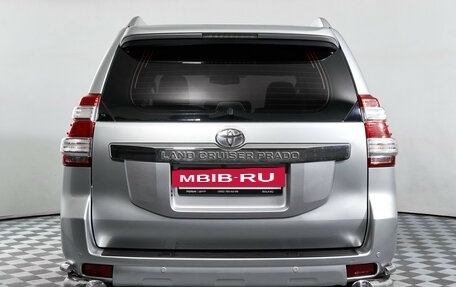 Toyota Land Cruiser Prado 150 рестайлинг 2, 2014 год, 5 055 000 рублей, 7 фотография