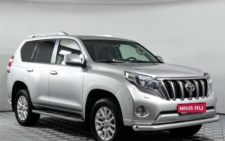 Toyota Land Cruiser Prado 150 рестайлинг 2, 2014 год, 5 055 000 рублей, 3 фотография