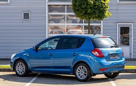 KIA cee'd I рестайлинг, 2011 год, 695 000 рублей, 4 фотография