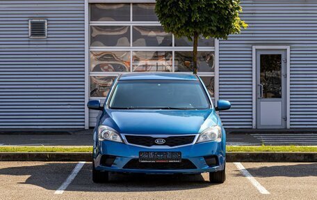 KIA cee'd I рестайлинг, 2011 год, 695 000 рублей, 2 фотография