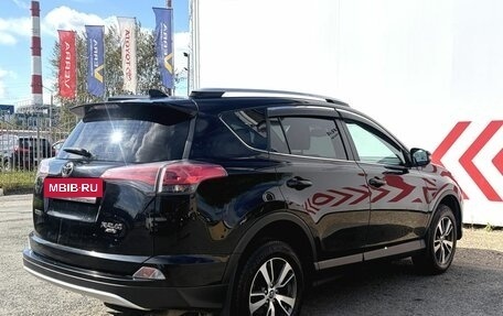 Toyota RAV4, 2019 год, 2 650 000 рублей, 5 фотография