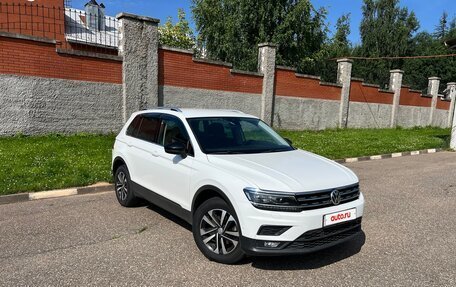 Volkswagen Tiguan II, 2019 год, 2 950 000 рублей, 2 фотография