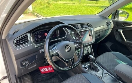 Volkswagen Tiguan II, 2019 год, 2 950 000 рублей, 8 фотография