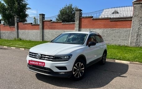 Volkswagen Tiguan II, 2019 год, 2 950 000 рублей, 4 фотография