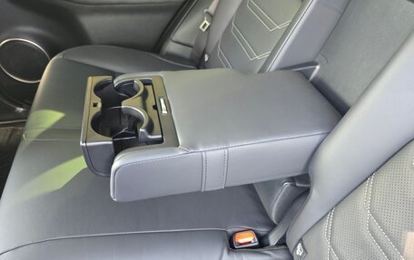 Lexus NX I, 2017 год, 3 180 000 рублей, 27 фотография