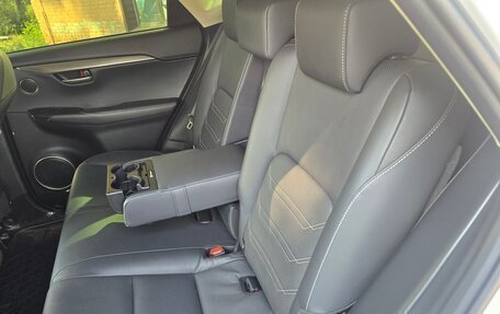 Lexus NX I, 2017 год, 3 180 000 рублей, 28 фотография