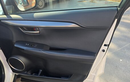 Lexus NX I, 2017 год, 3 180 000 рублей, 37 фотография