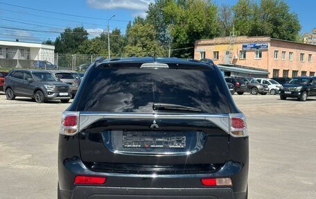 Mitsubishi Outlander III рестайлинг 3, 2013 год, 1 185 000 рублей, 6 фотография