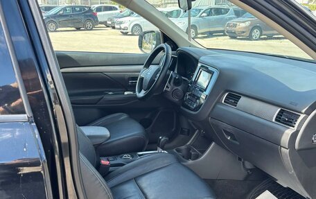 Mitsubishi Outlander III рестайлинг 3, 2013 год, 1 185 000 рублей, 18 фотография
