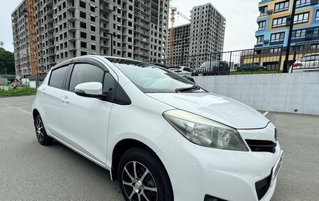 Toyota Vitz, 2013 год, 690 000 рублей, 1 фотография
