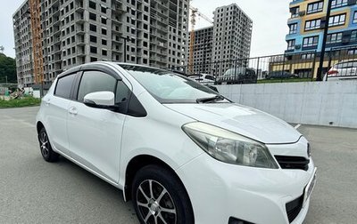 Toyota Vitz, 2013 год, 690 000 рублей, 1 фотография