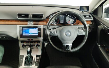 Volkswagen Passat B7, 2012 год, 1 249 000 рублей, 11 фотография