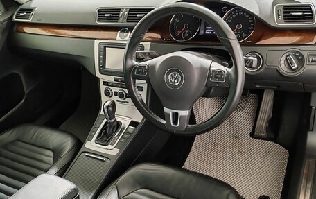 Volkswagen Passat B7, 2012 год, 1 249 000 рублей, 12 фотография