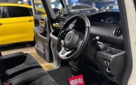 Honda N-BOX II, 2017 год, 899 999 рублей, 24 фотография