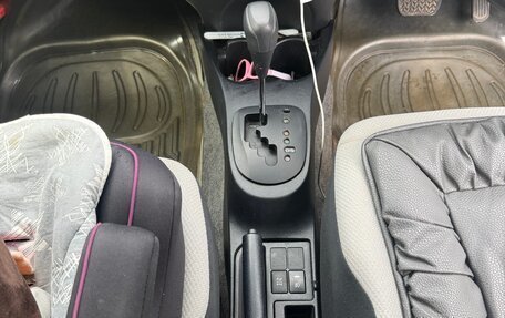 Toyota Vitz, 2013 год, 690 000 рублей, 10 фотография