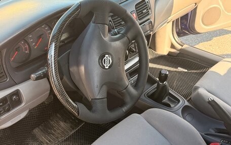 Nissan Almera, 2002 год, 550 000 рублей, 11 фотография