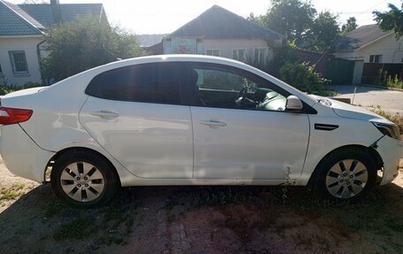 KIA Rio III рестайлинг, 2012 год, 620 000 рублей, 3 фотография