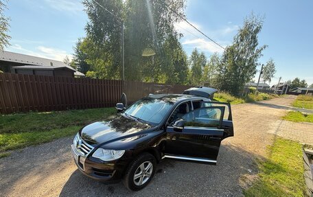 Volkswagen Touareg III, 2010 год, 1 495 000 рублей, 10 фотография