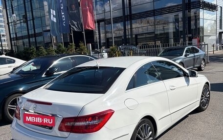 Mercedes-Benz E-Класс, 2013 год, 1 500 000 рублей, 4 фотография