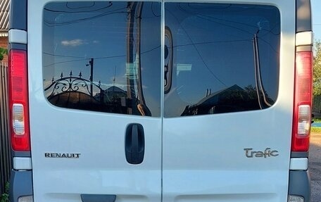 Renault Trafic, 2007 год, 1 270 000 рублей, 4 фотография
