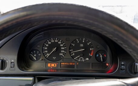 BMW 5 серия, 2001 год, 359 000 рублей, 13 фотография