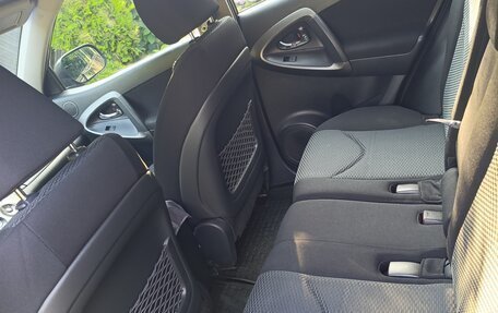 Toyota RAV4, 2011 год, 1 430 000 рублей, 28 фотография