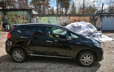 Honda Fit III, 2018 год, 1 250 000 рублей, 1 фотография