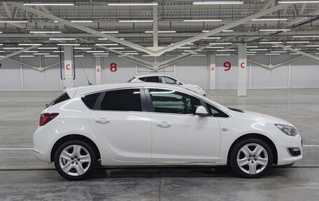 Opel Astra J, 2014 год, 799 000 рублей, 8 фотография