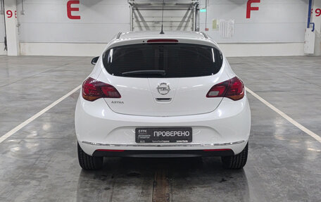 Opel Astra J, 2014 год, 799 000 рублей, 10 фотография