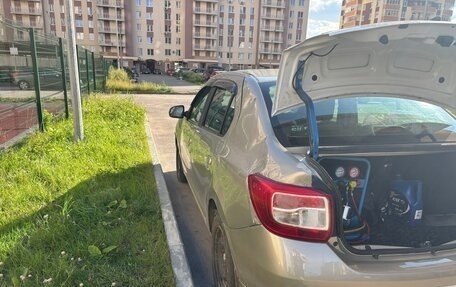 Renault Logan II, 2017 год, 500 000 рублей, 11 фотография