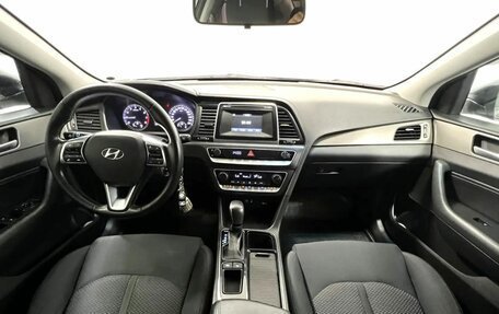 Hyundai Sonata VII, 2018 год, 1 751 000 рублей, 12 фотография
