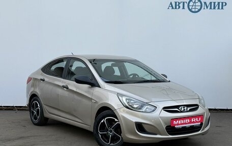 Hyundai Solaris II рестайлинг, 2011 год, 750 000 рублей, 3 фотография
