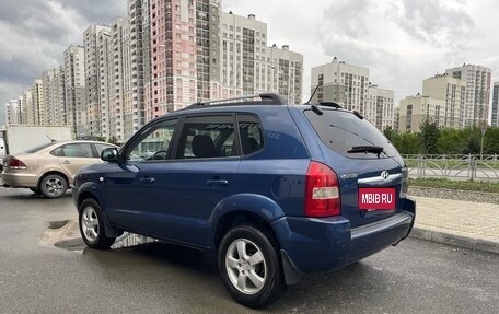 Hyundai Tucson III, 2008 год, 930 000 рублей, 4 фотография