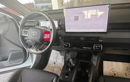 Toyota RAV4, 2026 год, 3 899 000 рублей, 9 фотография