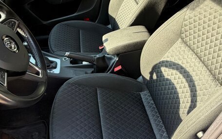 Skoda Octavia, 2017 год, 1 550 000 рублей, 10 фотография