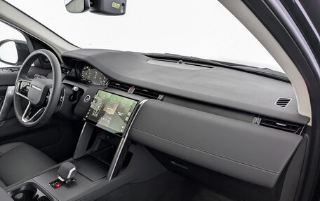 Land Rover Discovery Sport I рестайлинг, 2025 год, 5 900 000 рублей, 9 фотография