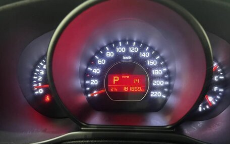 KIA Soul II рестайлинг, 2018 год, 1 320 000 рублей, 19 фотография