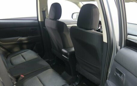 Mitsubishi Outlander III рестайлинг 3, 2012 год, 1 299 000 рублей, 4 фотография