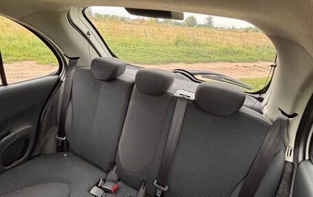 Nissan Micra III, 2010 год, 750 000 рублей, 13 фотография