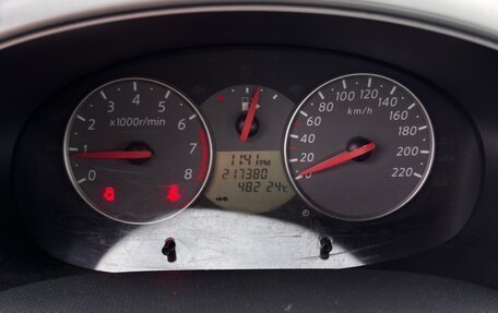Nissan Micra III, 2010 год, 750 000 рублей, 15 фотография