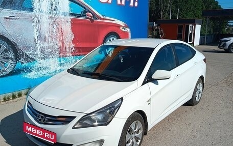 Hyundai Solaris II рестайлинг, 2015 год, 1 200 000 рублей, 7 фотография