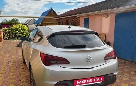Opel Astra J, 2012 год, 600 000 рублей, 2 фотография