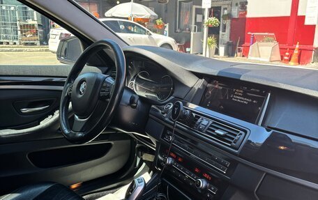 BMW 5 серия, 2013 год, 1 900 000 рублей, 8 фотография