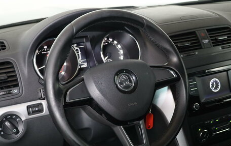 Skoda Yeti I рестайлинг, 2016 год, 1 249 000 рублей, 7 фотография